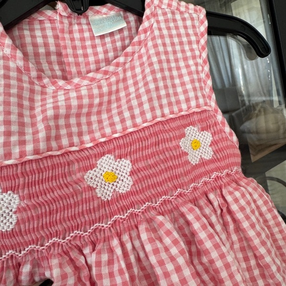 NWT Edgehill Collection smocked dress toddler baby girl bloomers daisy bow - Picture 3 of 7